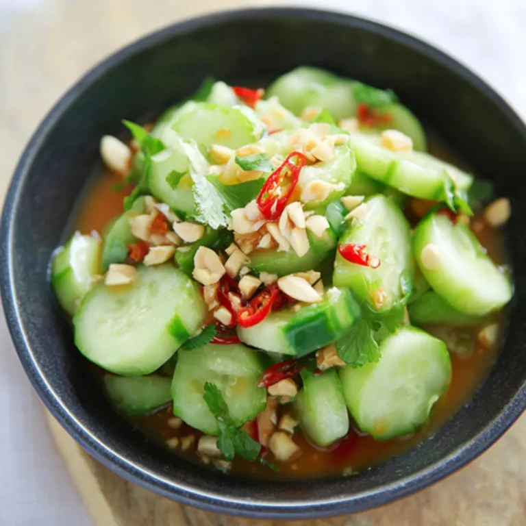 Thailändischer Gurkensalat