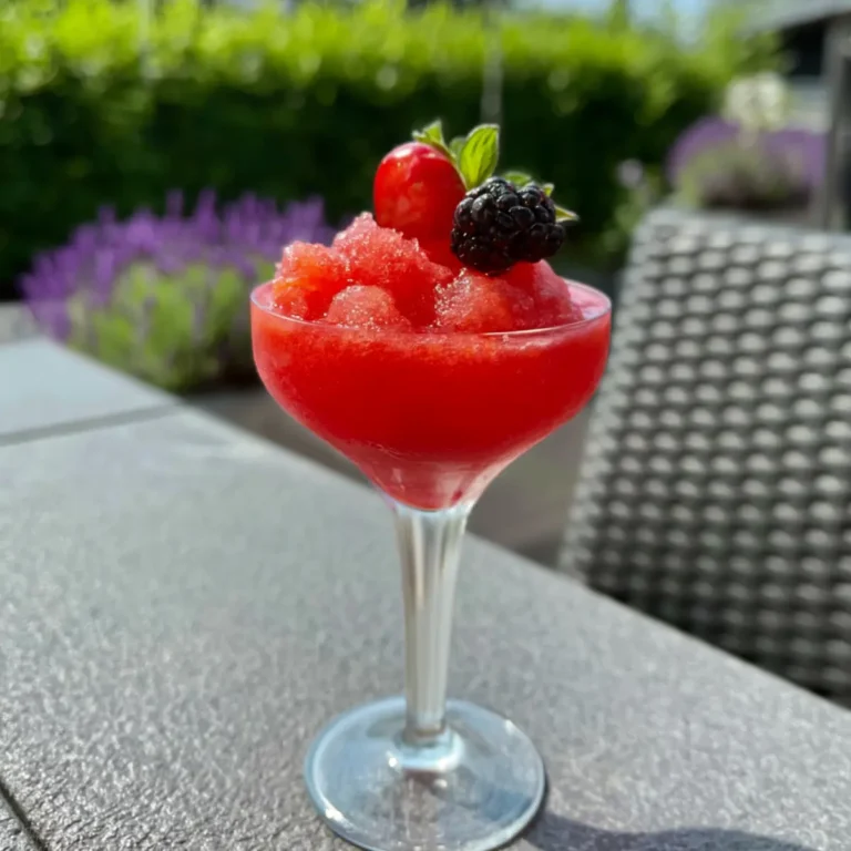 Frozen Lillet Wild Berry