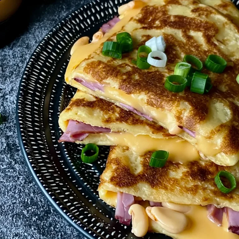 Pfannkuchen mit Schinken und Käse