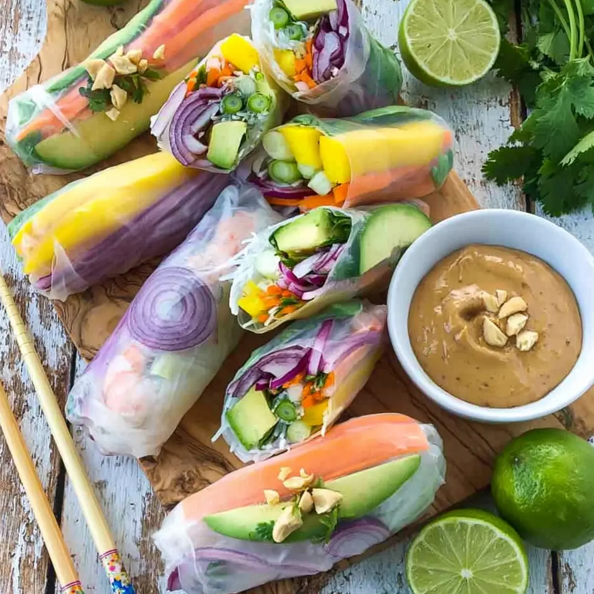 Sommerrollen mit Erdnusssauce