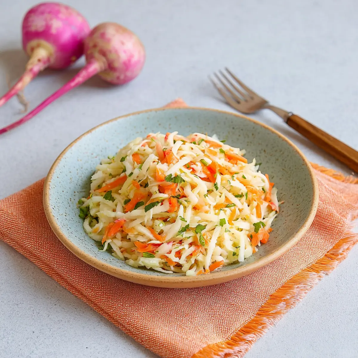 Veganer Kohlrabi Slaw